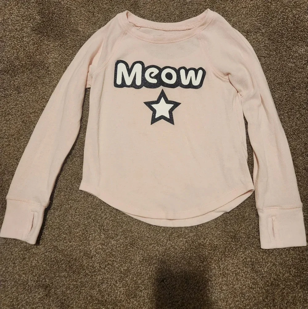 OshKosh Bgosh this sweater